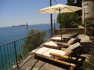 Hotel One Bedroom Galija 4*